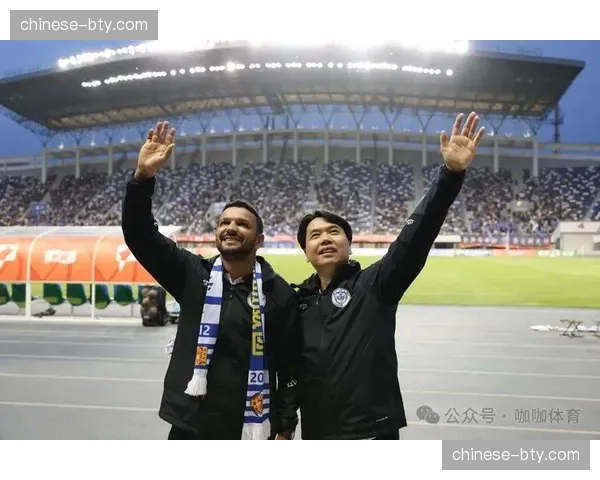 美国队前锋马修斯年收入2000万美元 各队商业价值波动塑造球星身价